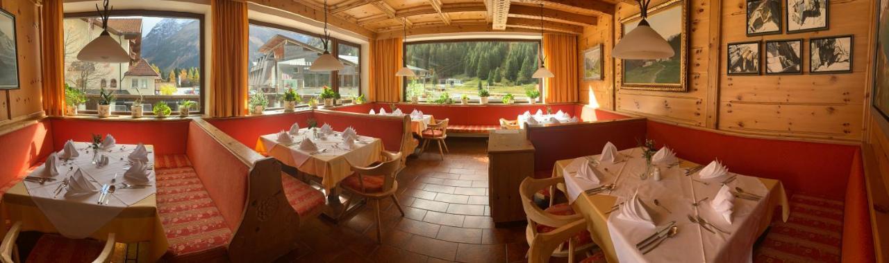 Hotel Zirbenhof Sankt Leonhard im Pitztal Exterior photo